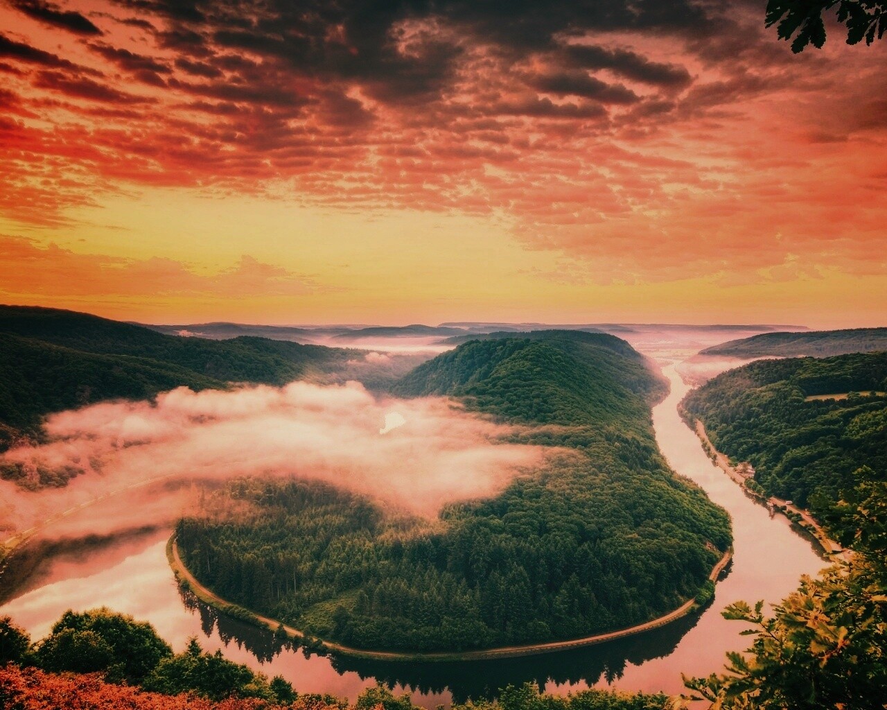 Кривая река обои