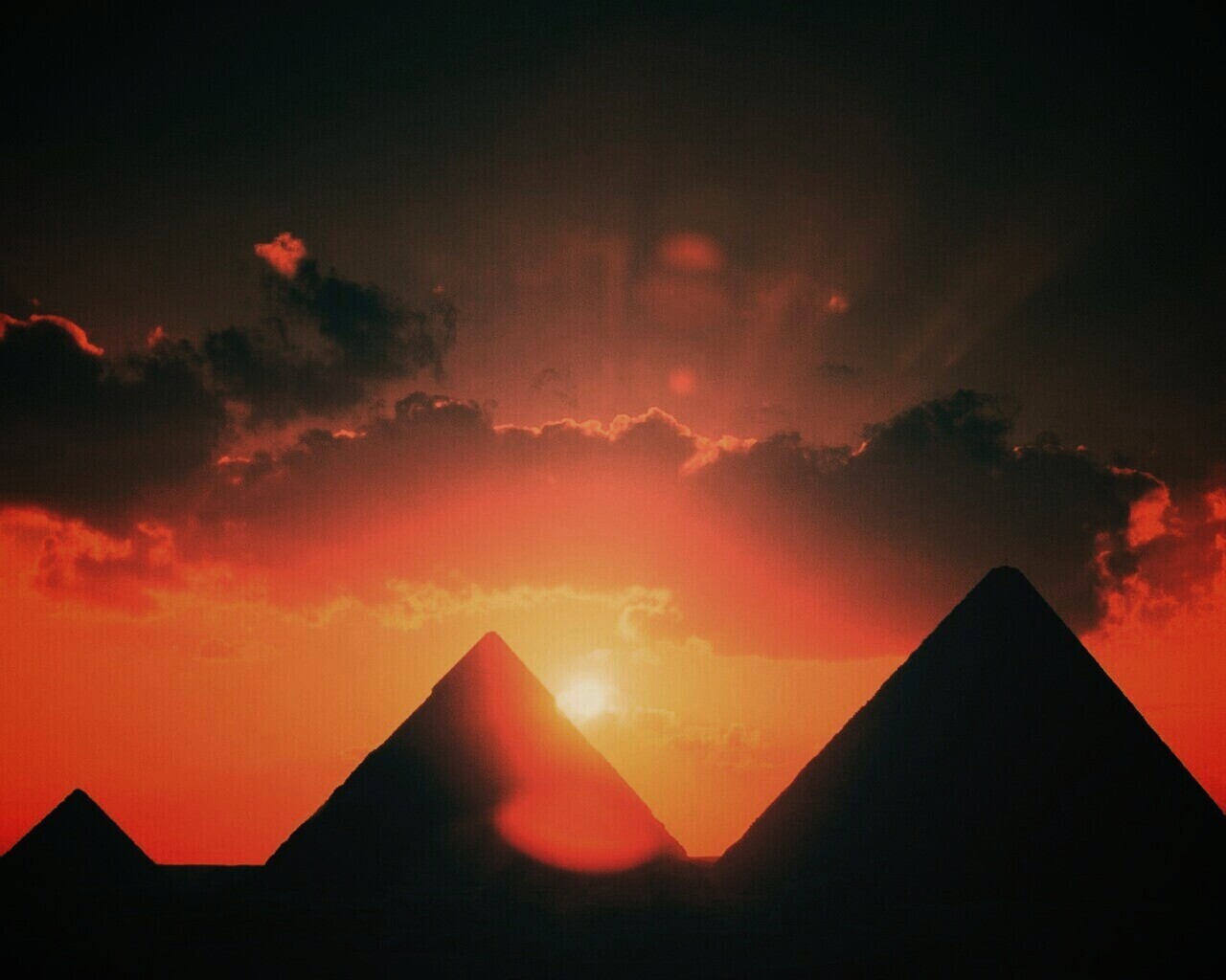 Египетские пирамиды на закате обои