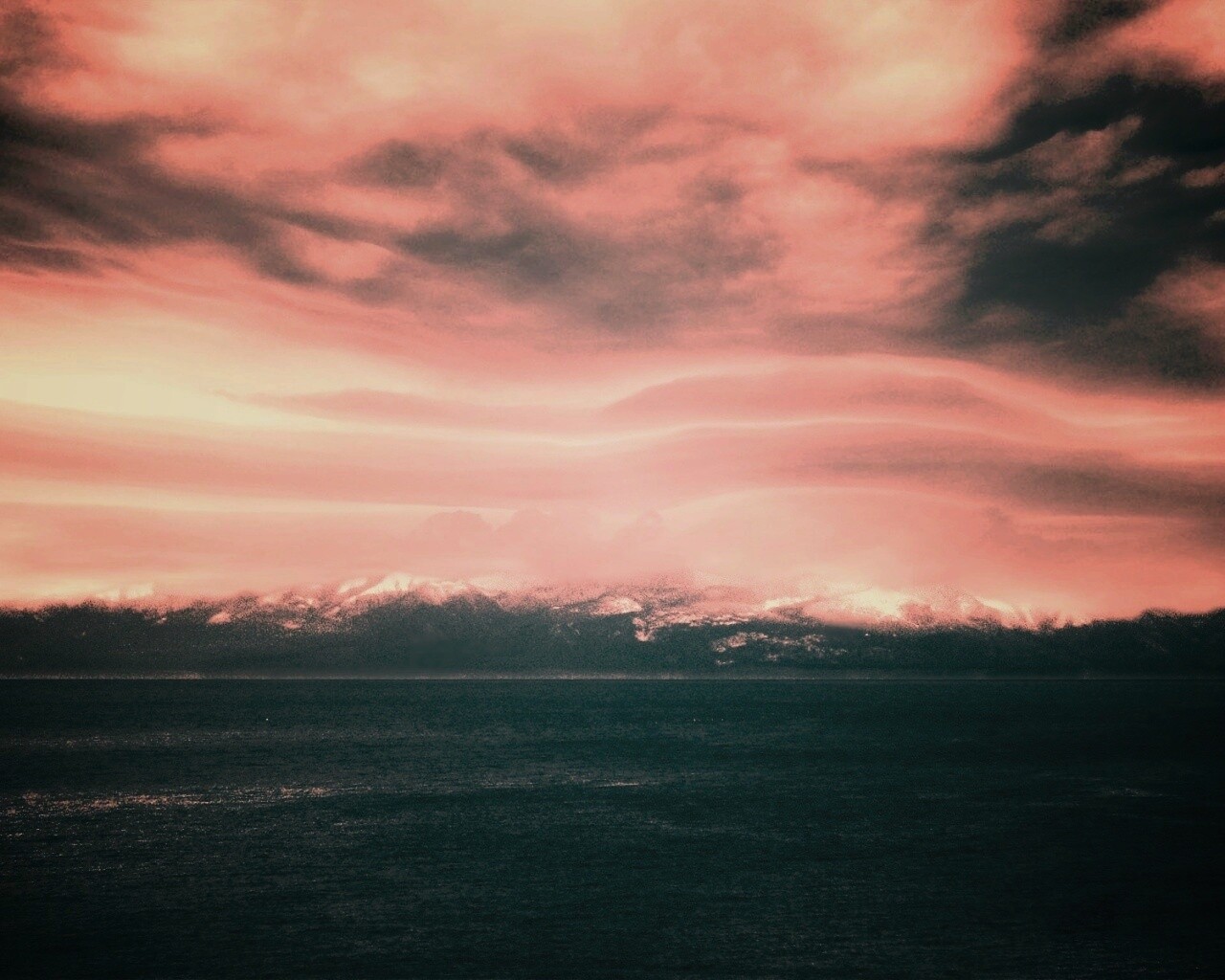 Горное побережье обои