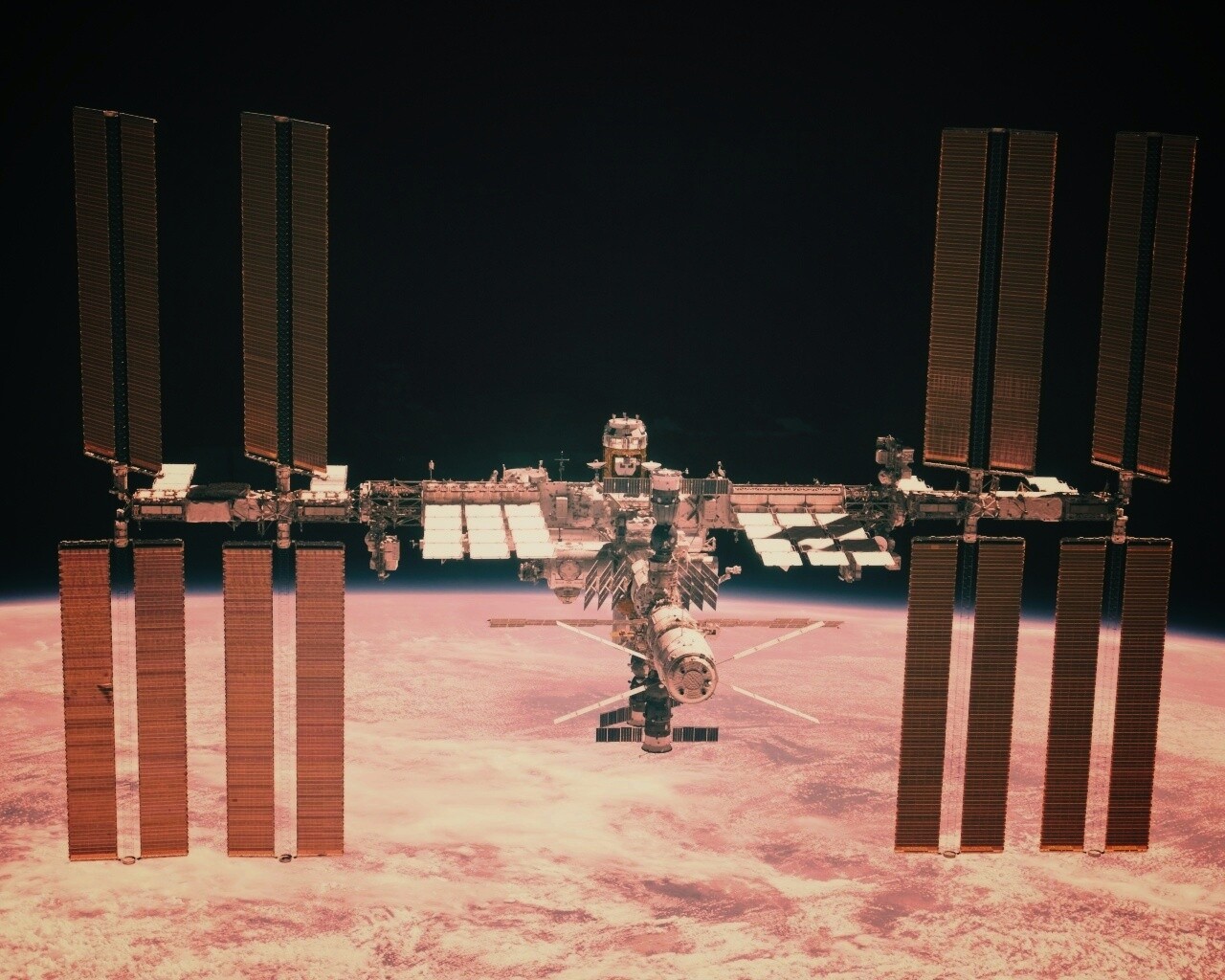 Международная космическая станция обои