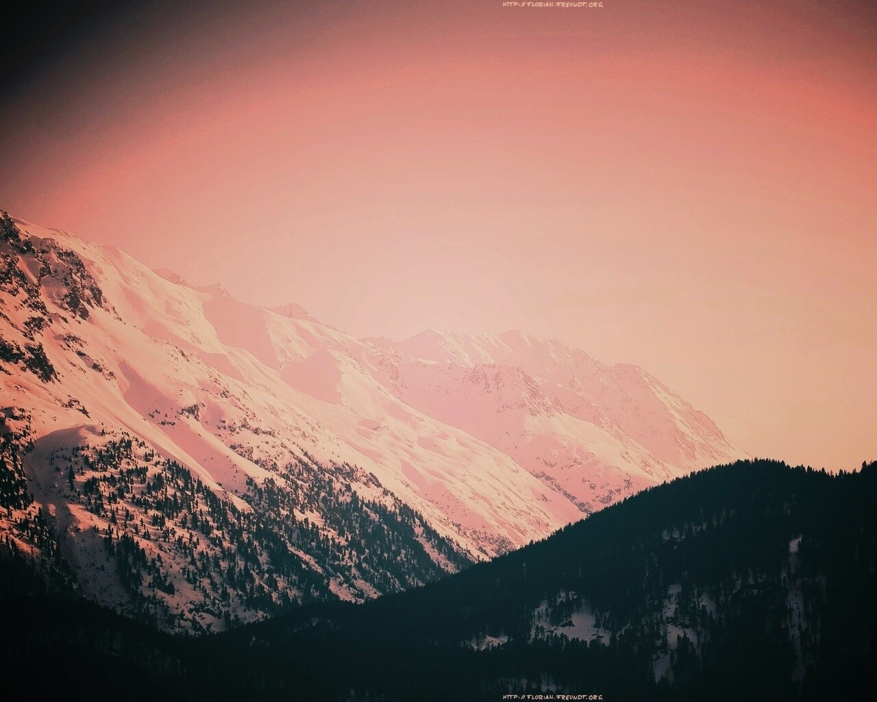 Горные вершины зимой обои