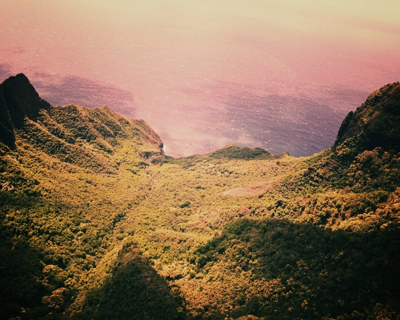 Горный пейзаж обои