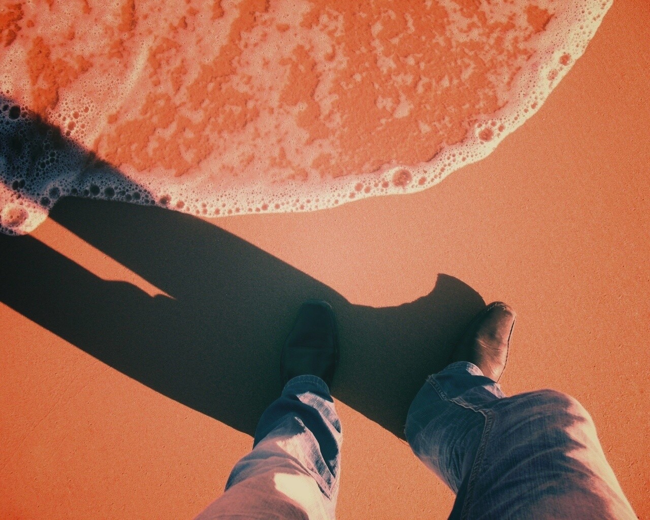 На пляже обои