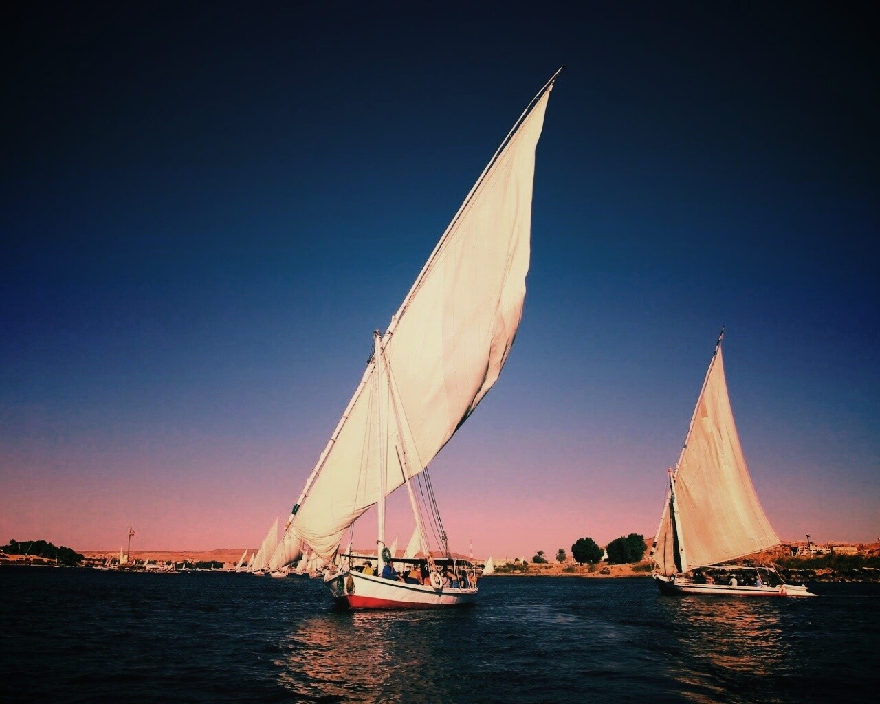 Под парусами обои