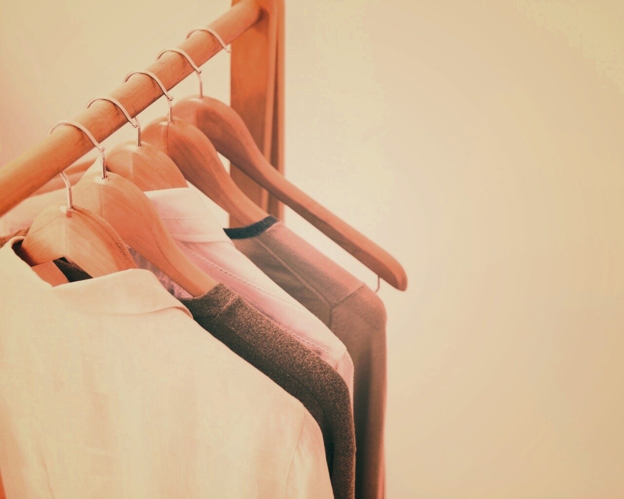 Вешалка обои