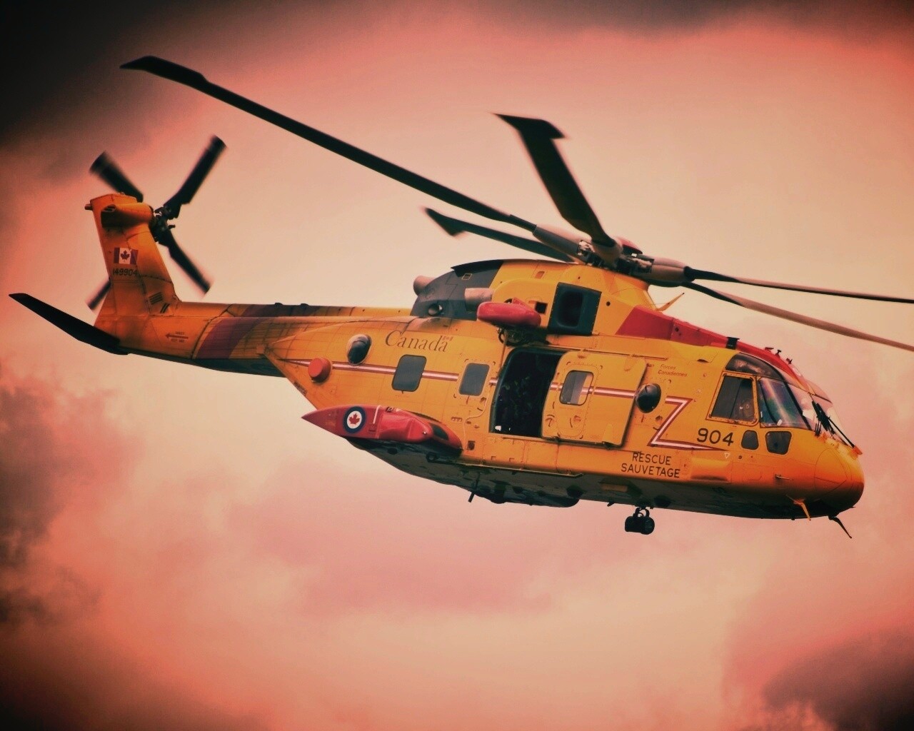 Вертолет спасения обои