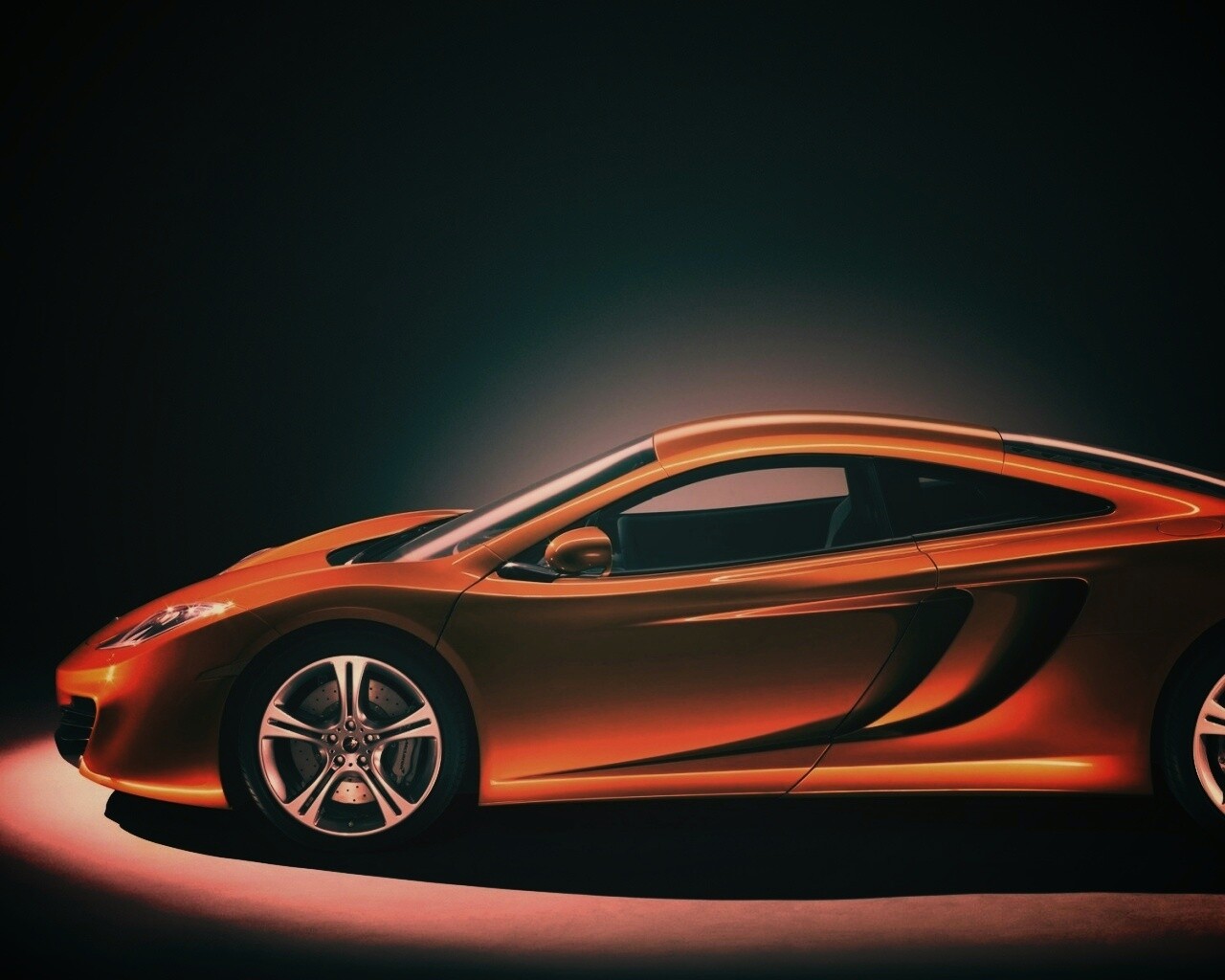 Mclaren в профиль обои
