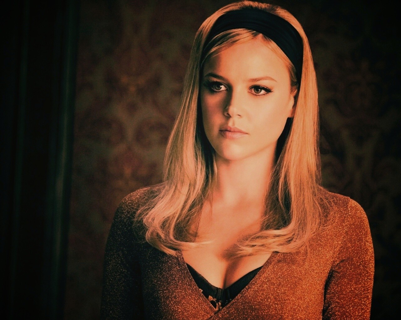 Эбби Корниш в Роли Милашки обои