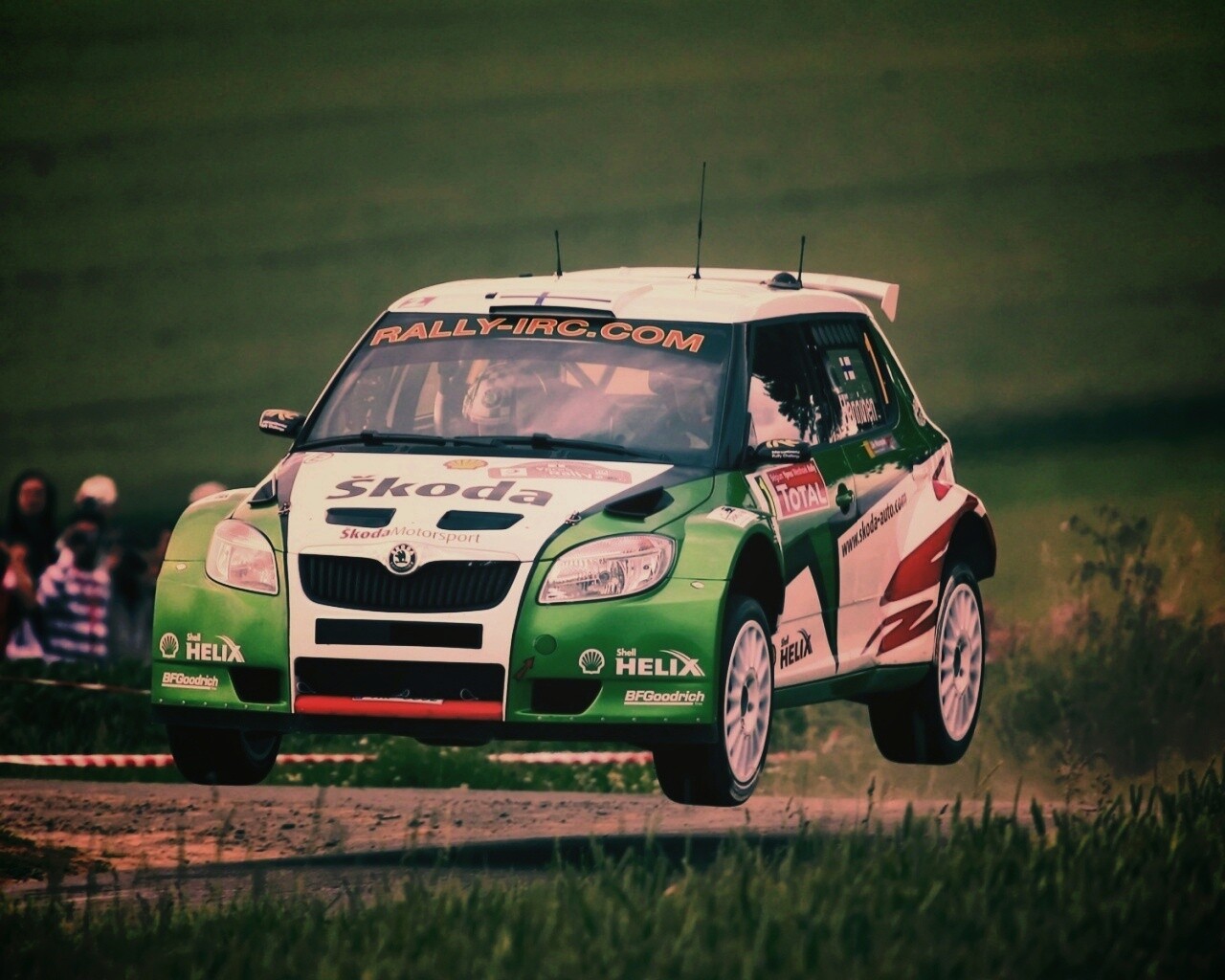 Раллиййная Шкода обои