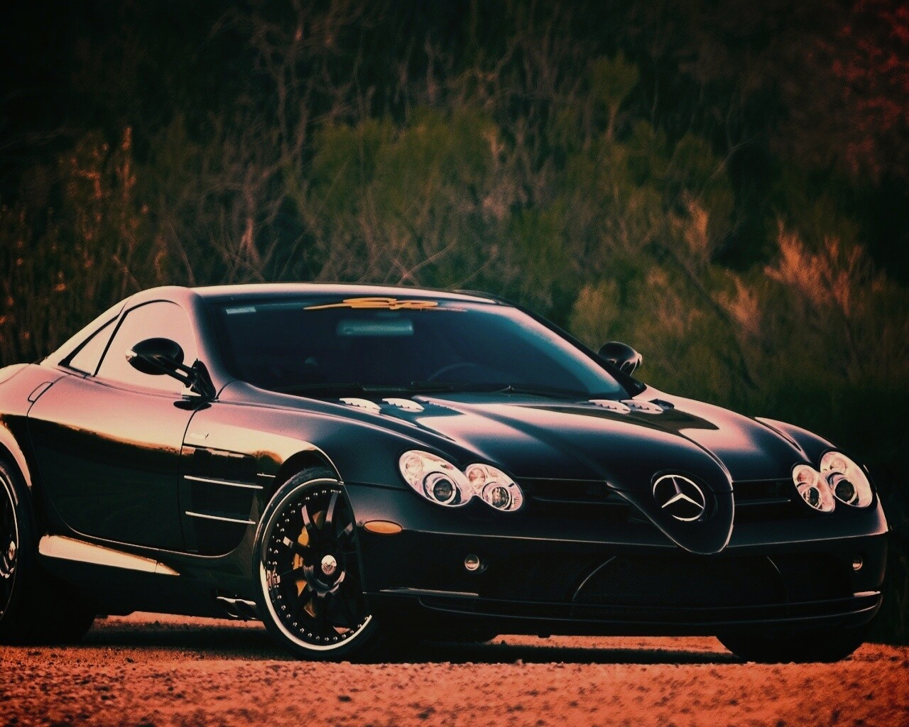 Черный мерседес обои