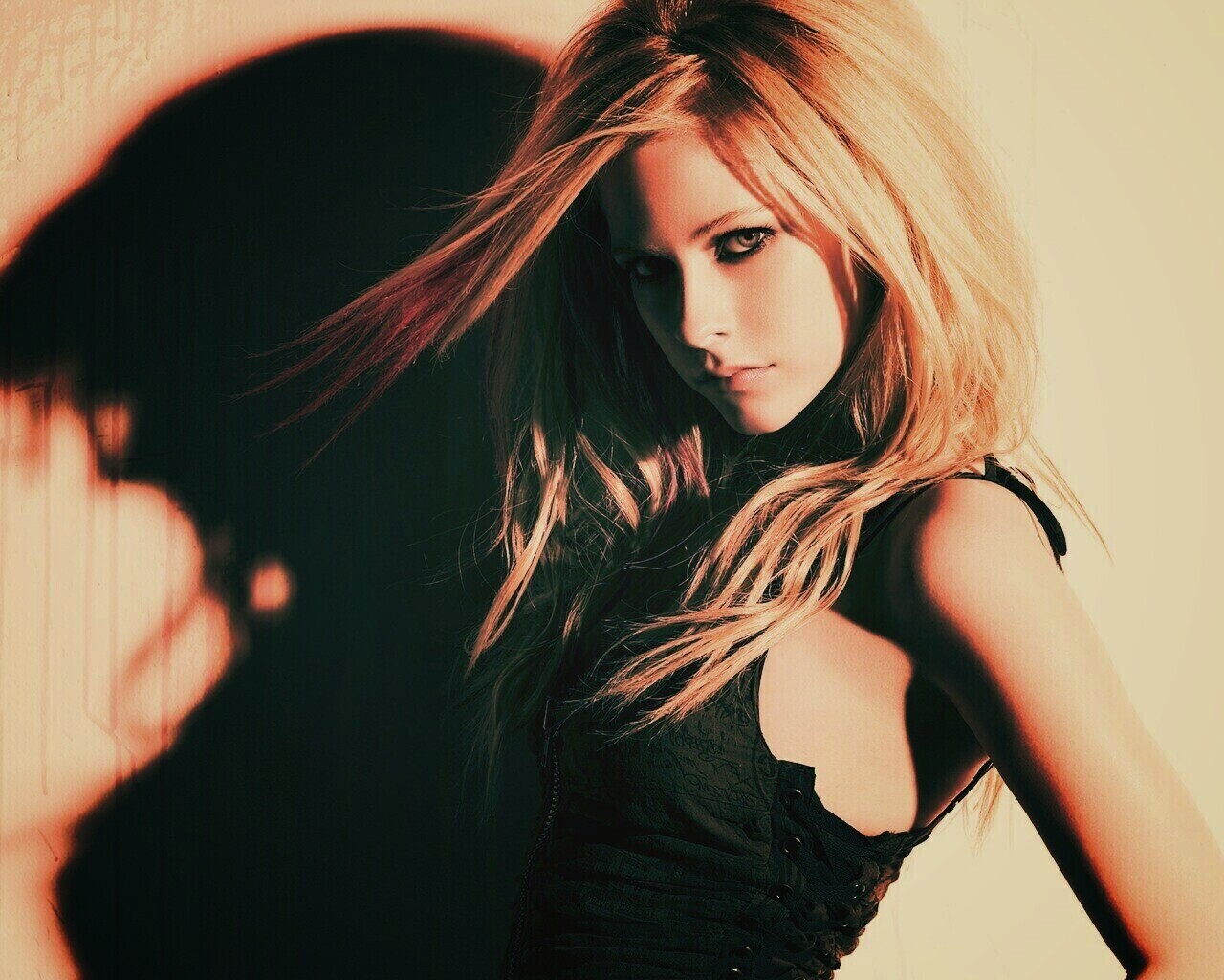 Аврил Лавин обои