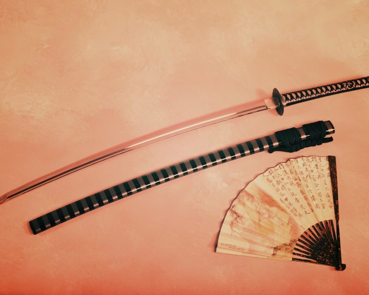 Катана и веер обои