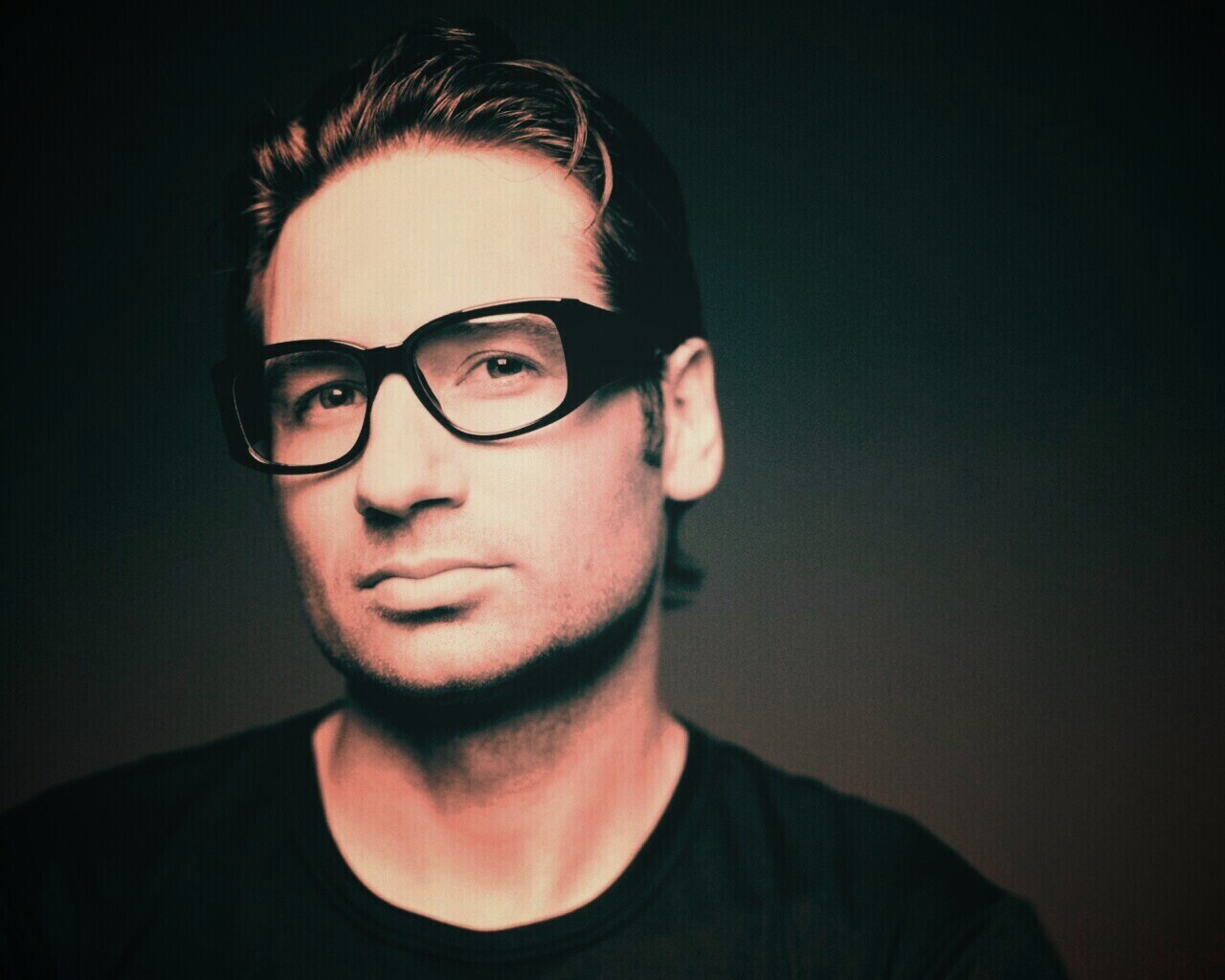 Дэвид Духовны обои