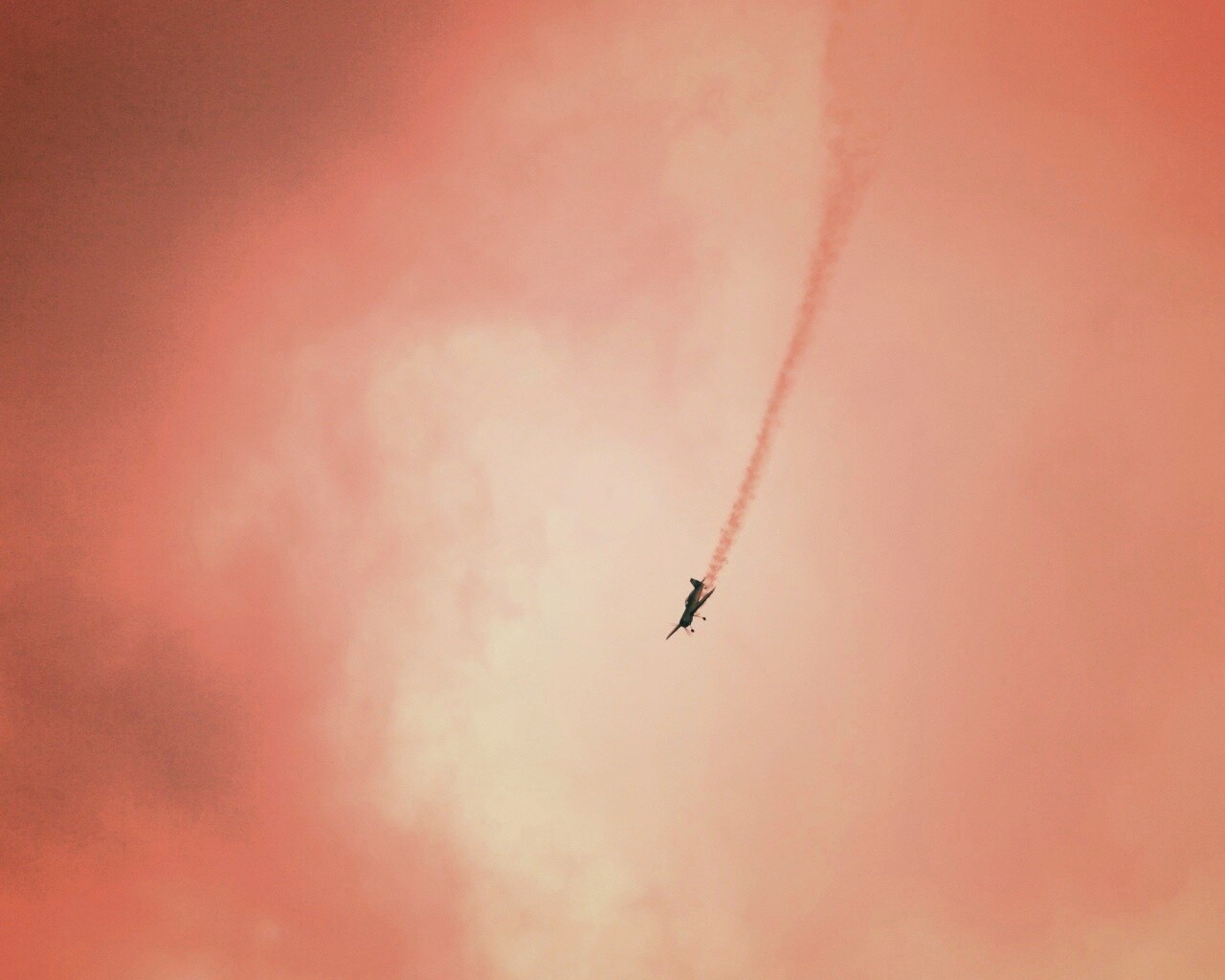 Падающий самолёт обои