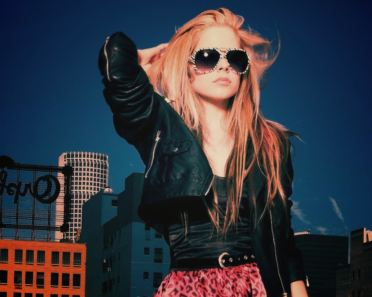 Аврил Лавин обои