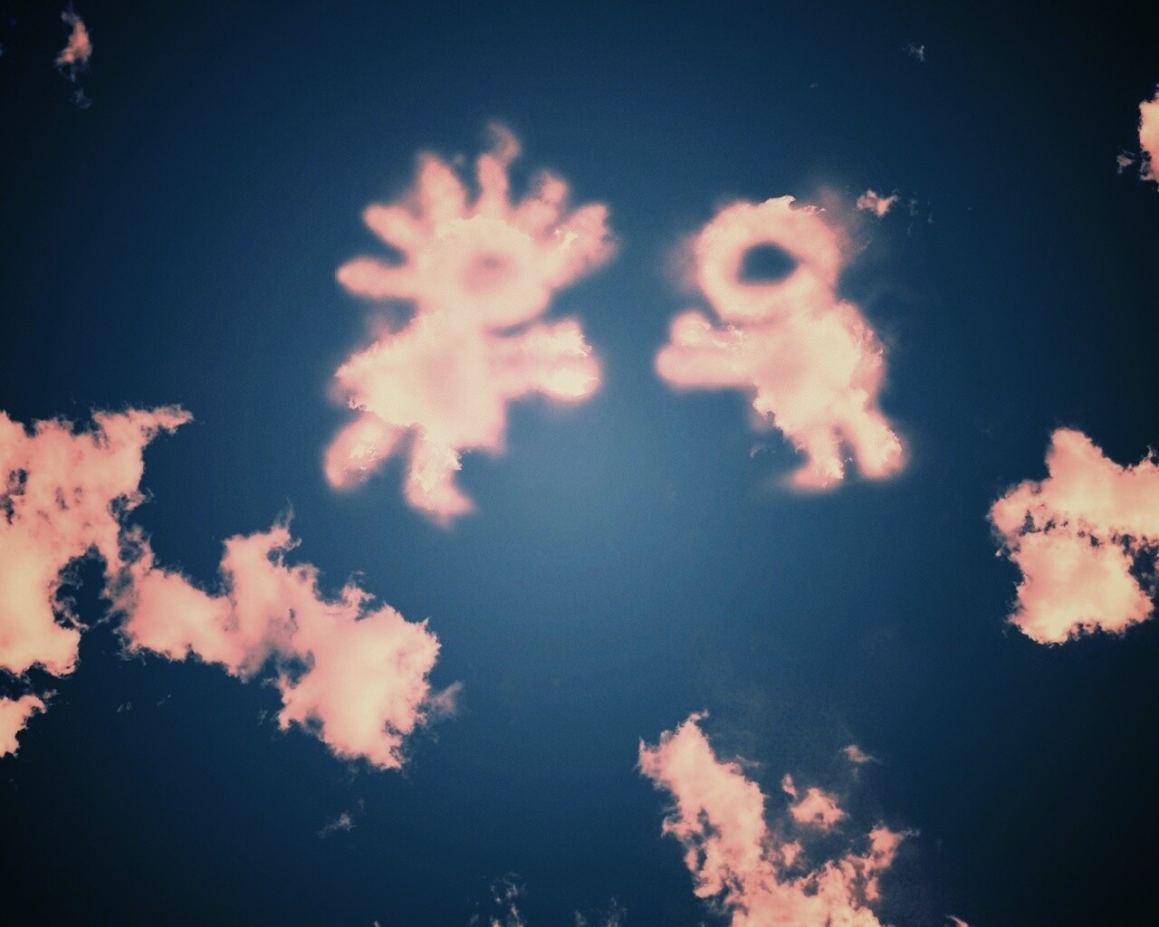 Фигуры из облакоа обои