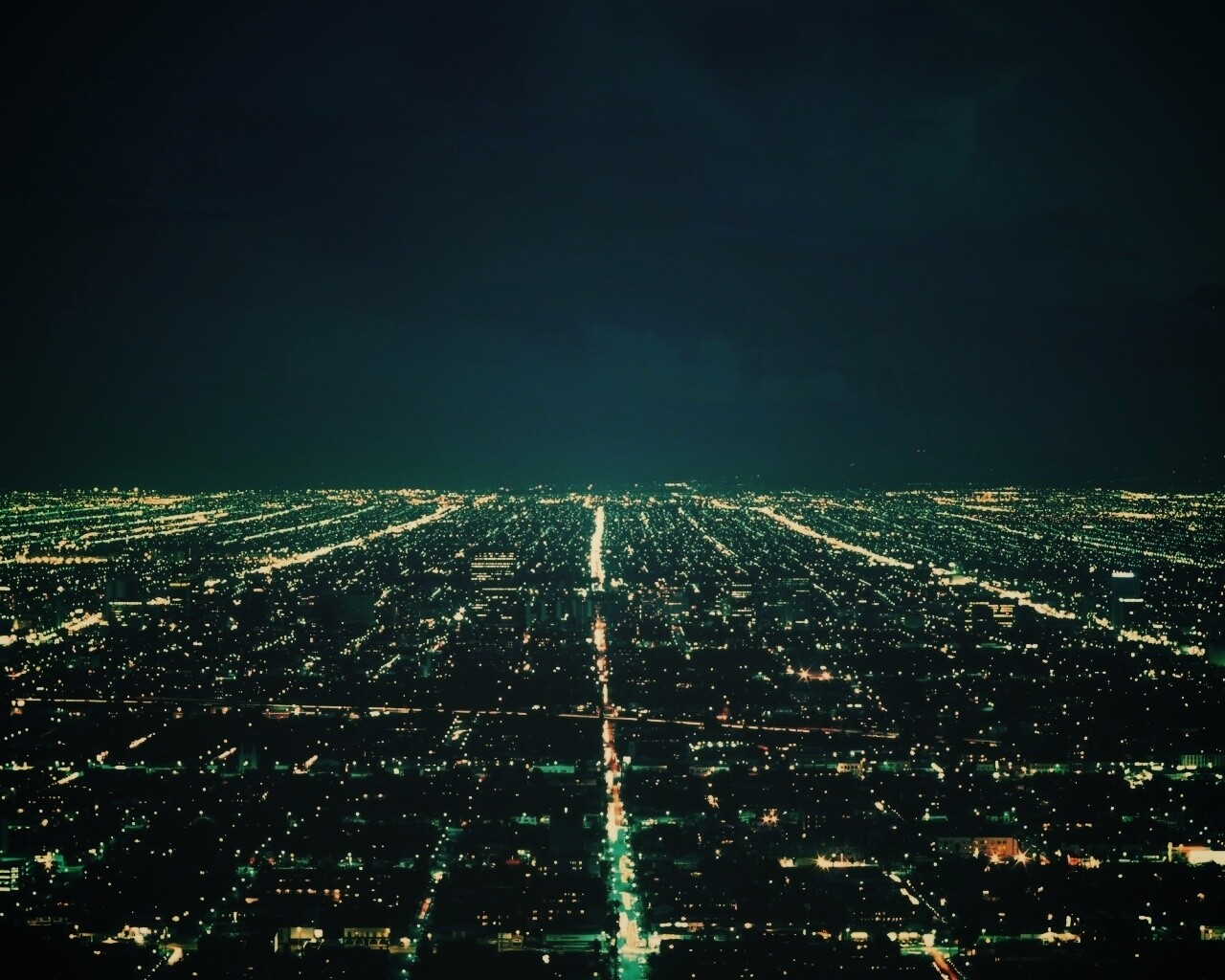 Вид на город с высоты обои