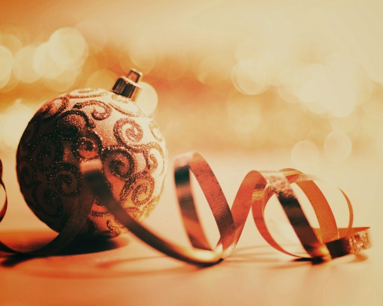 Елочная игрушка обои