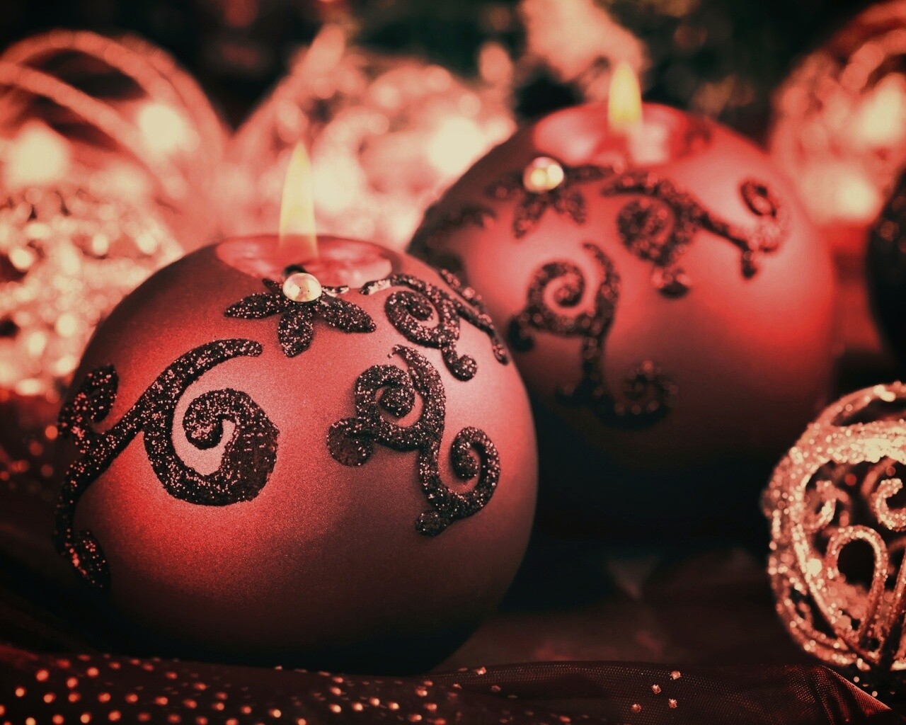 Новогодние свечки обои