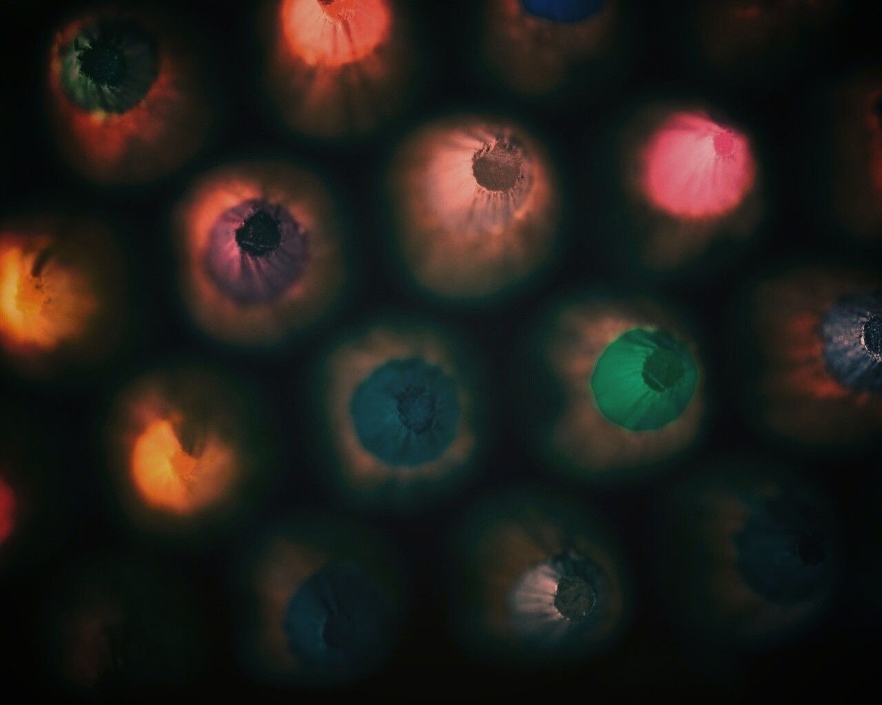 Карандаши обои