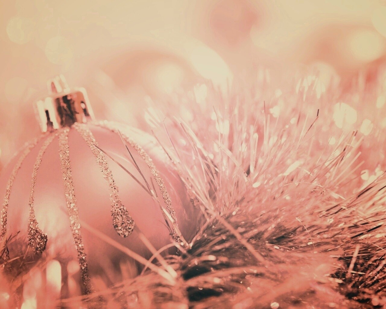 Новогонее украшение обои