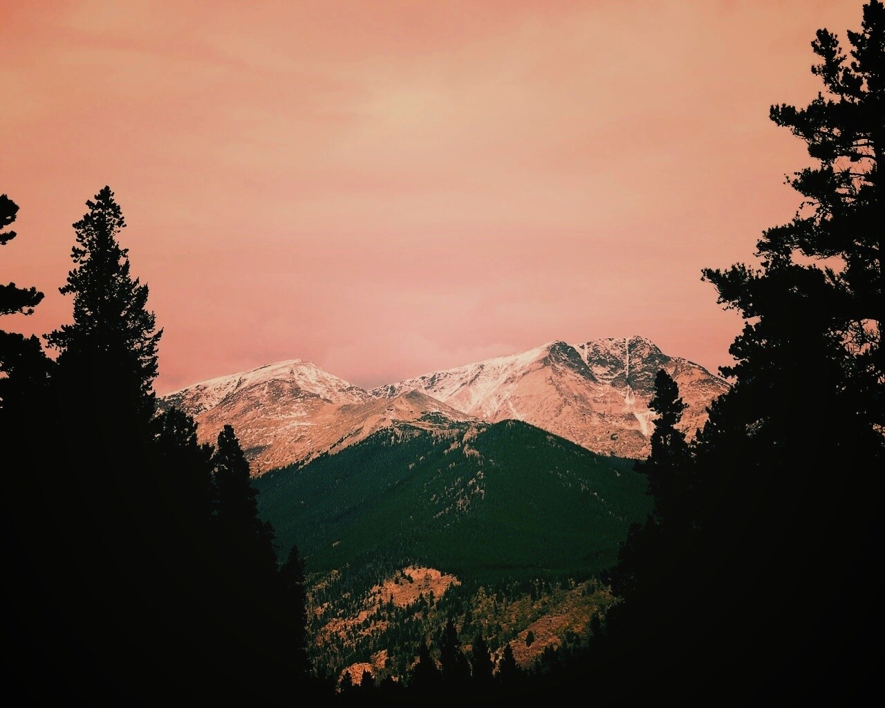 Вид на горы обои