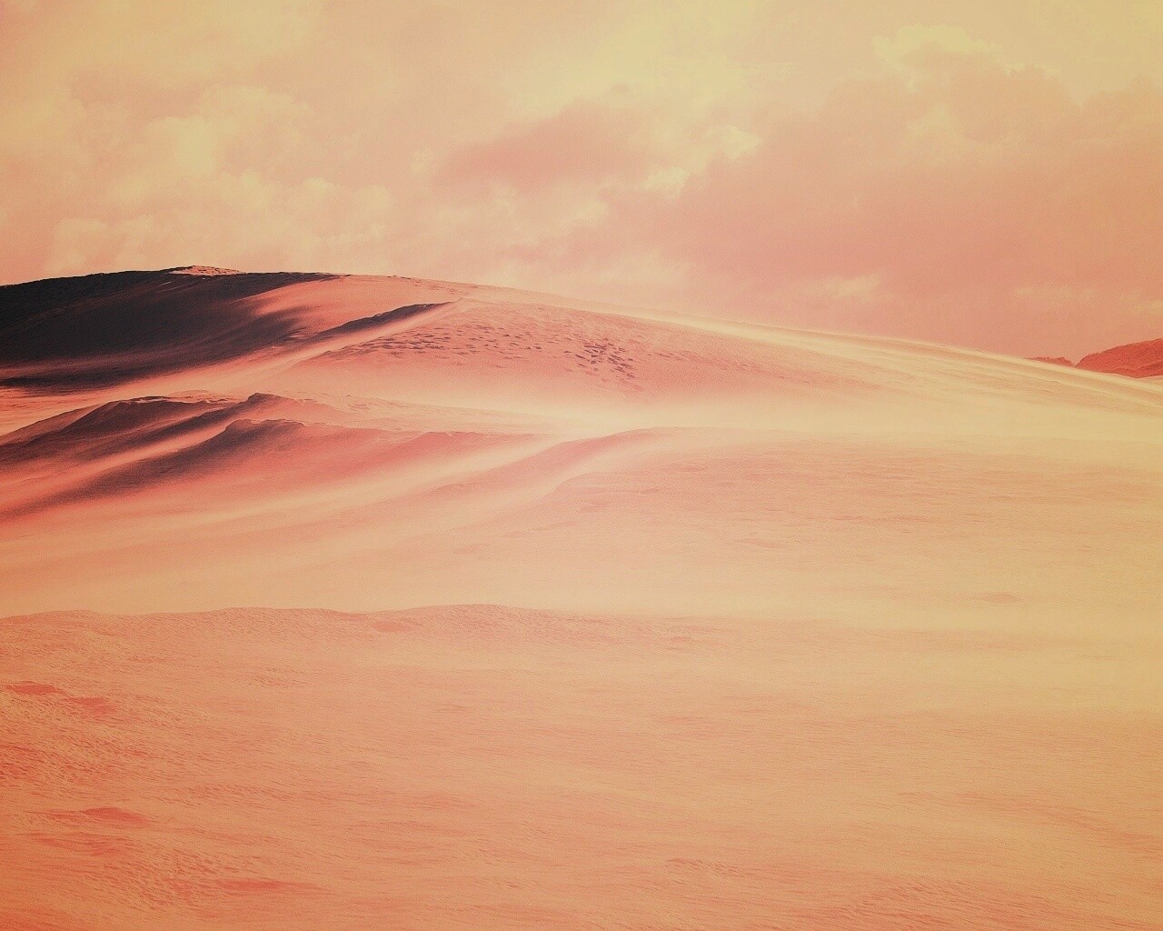 Далекая пустыня обои