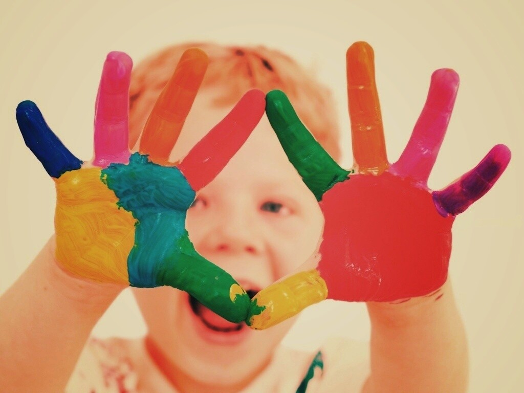 Раскрашенные руки обои