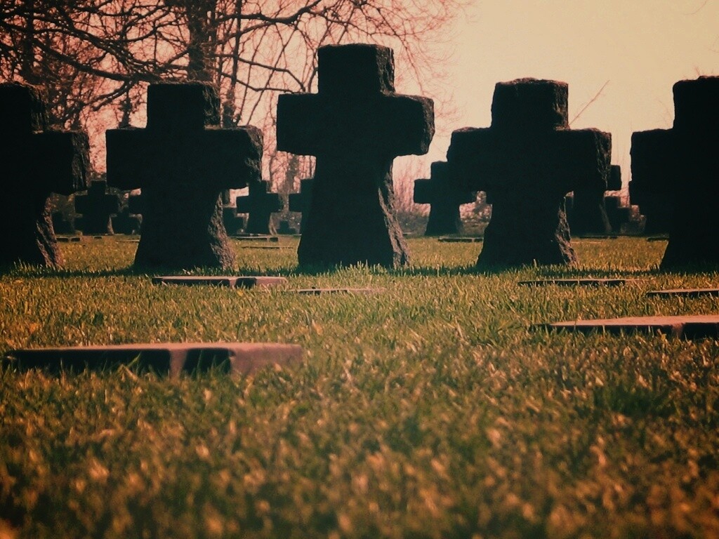 Кладбище обои