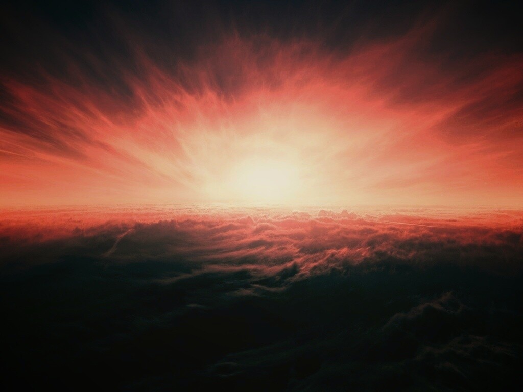 Закат над облаками обои