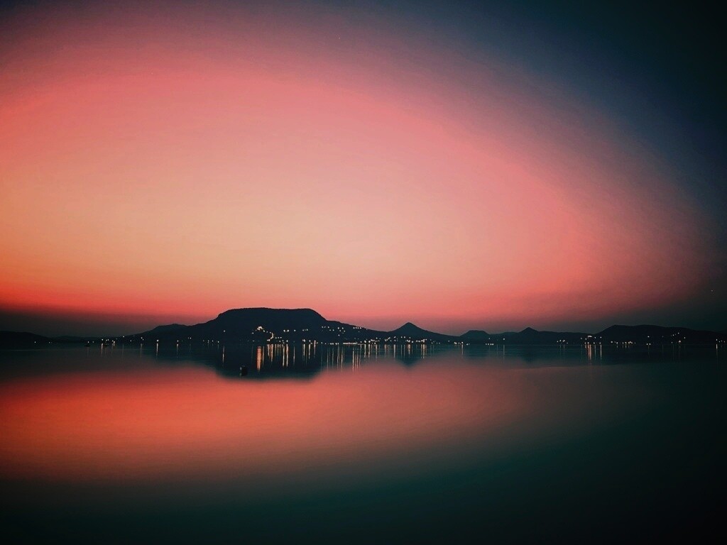 Город на том берегу обои