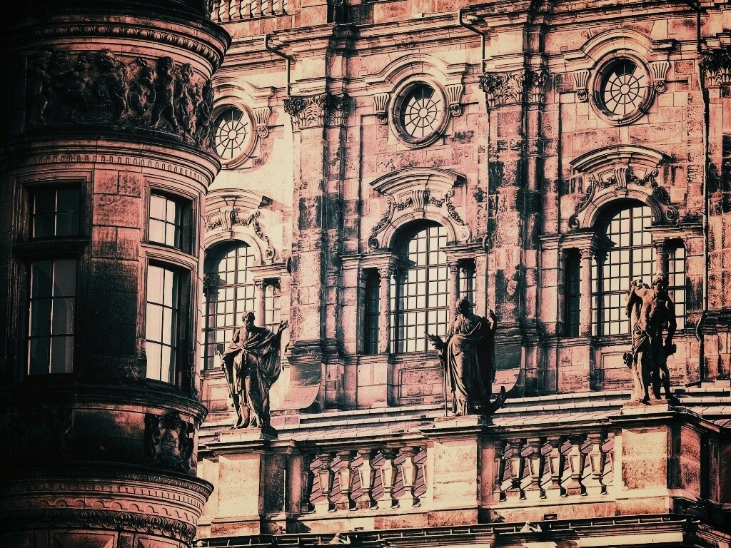 Hofkirche в Дрездене обои