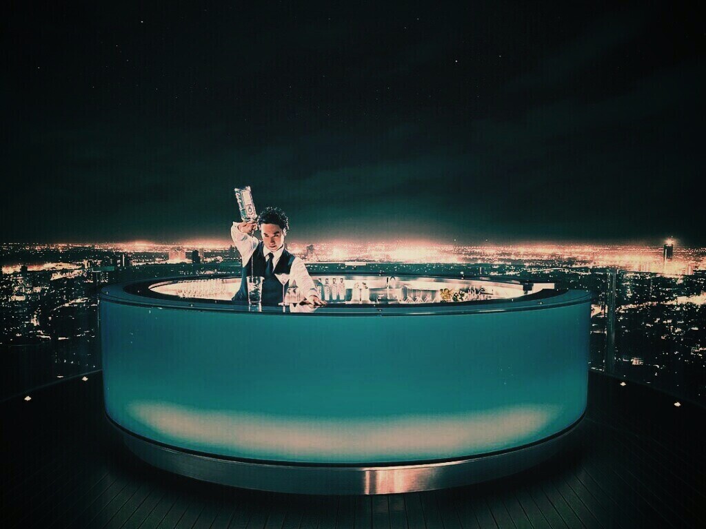 Бармен обои