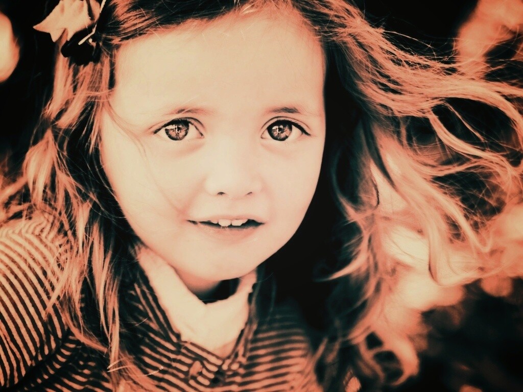 Девочка обои