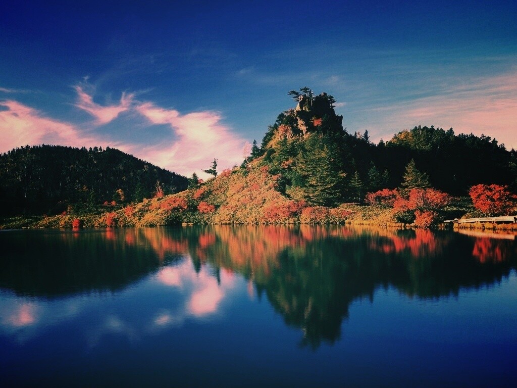 Берег озера в Японии обои