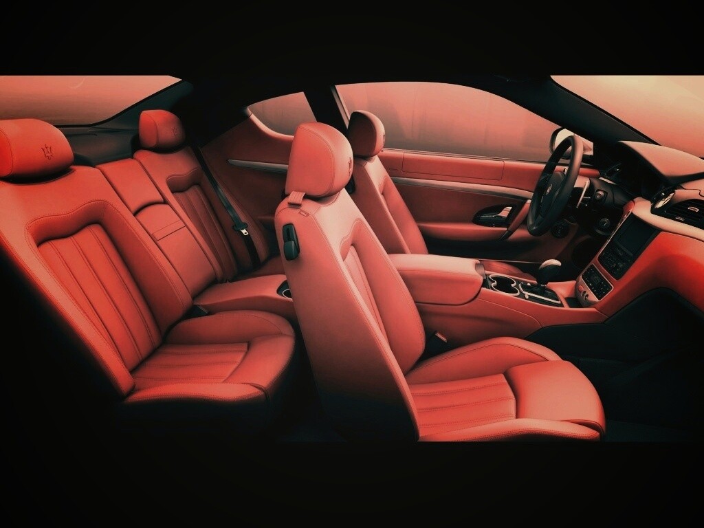 Салон Мазерати обои