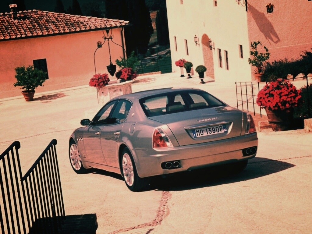 Maserati Quattroporte обои