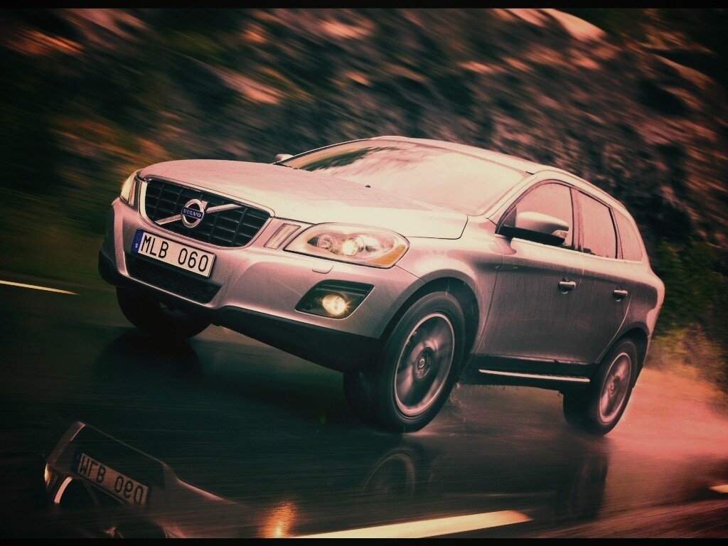 Кроссовер Вольво обои