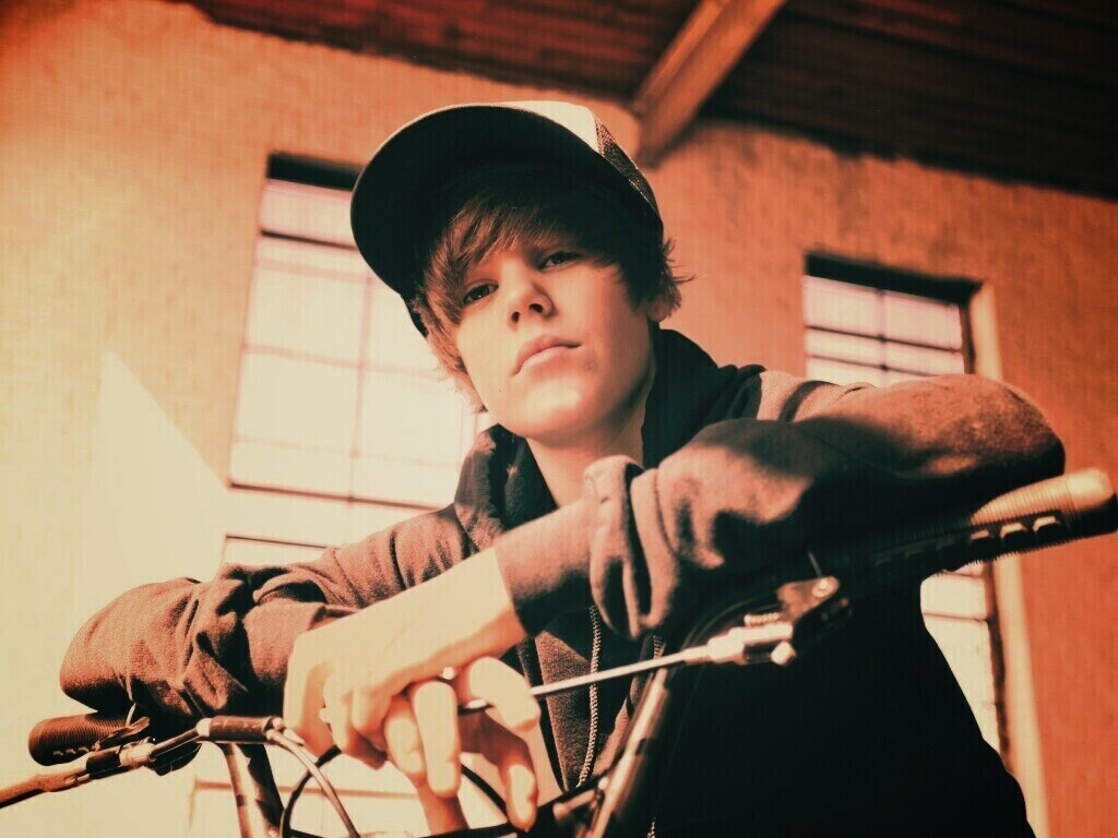 Джастин Бибер обои