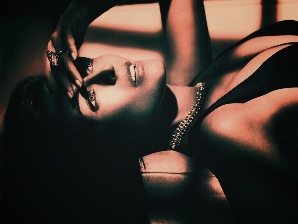 Элизабет Хёрли обои