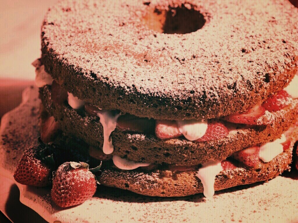 Десерт с фруктами обои