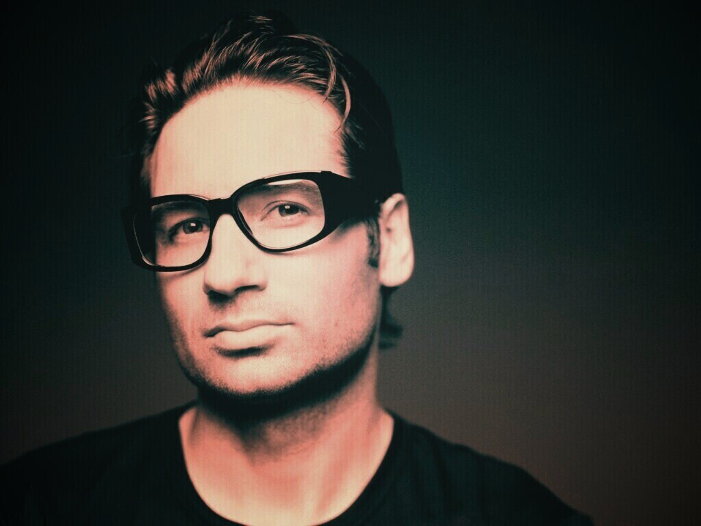 Дэвид Духовны обои