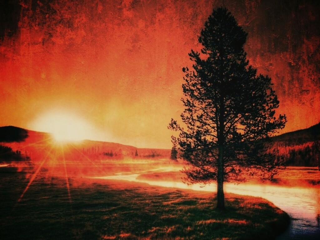 Закат за речкой обои