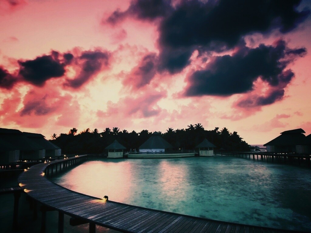 Бунгало на воде обои