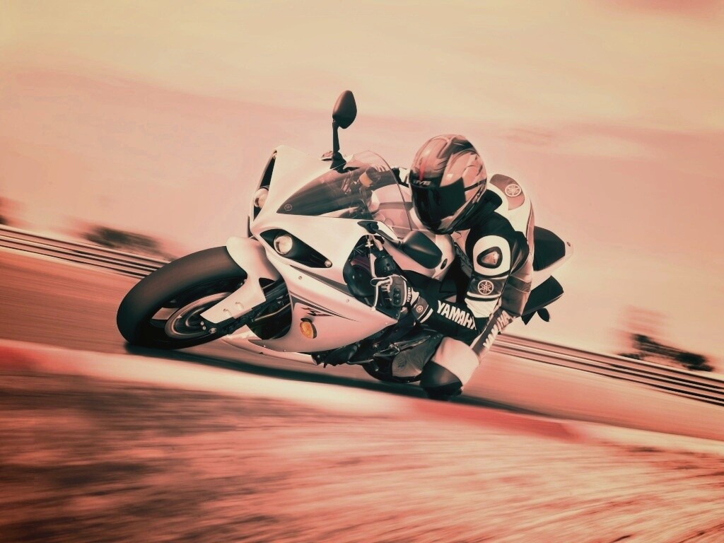 Человек на мотоцикле обои