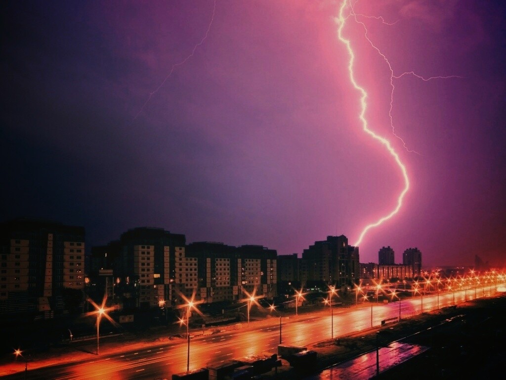 Молния обои