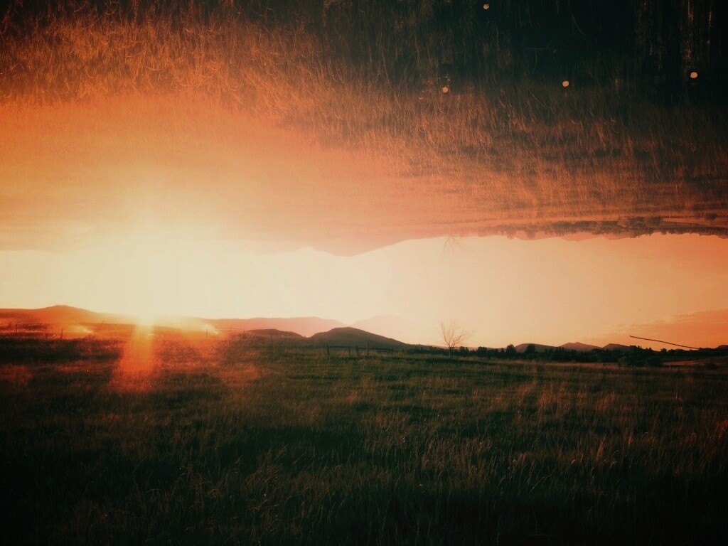 Перевернутый пейзаж обои