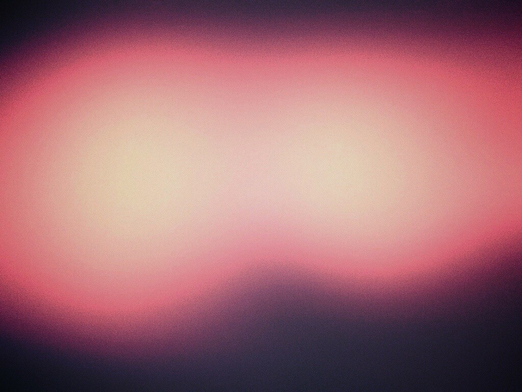 Фиолетовый свет обои