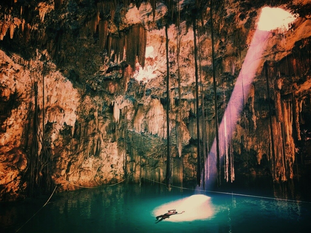 Пещера сталактитов обои