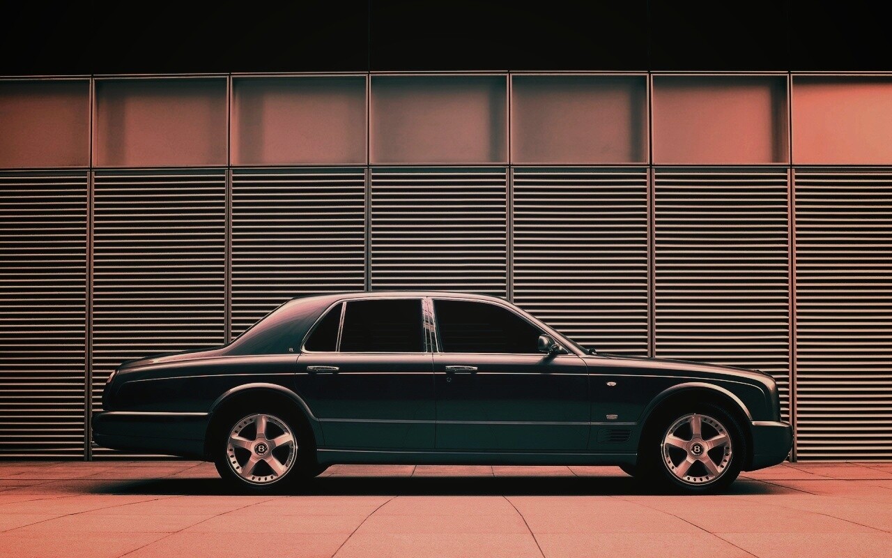 Седан Bentley Arnage обои